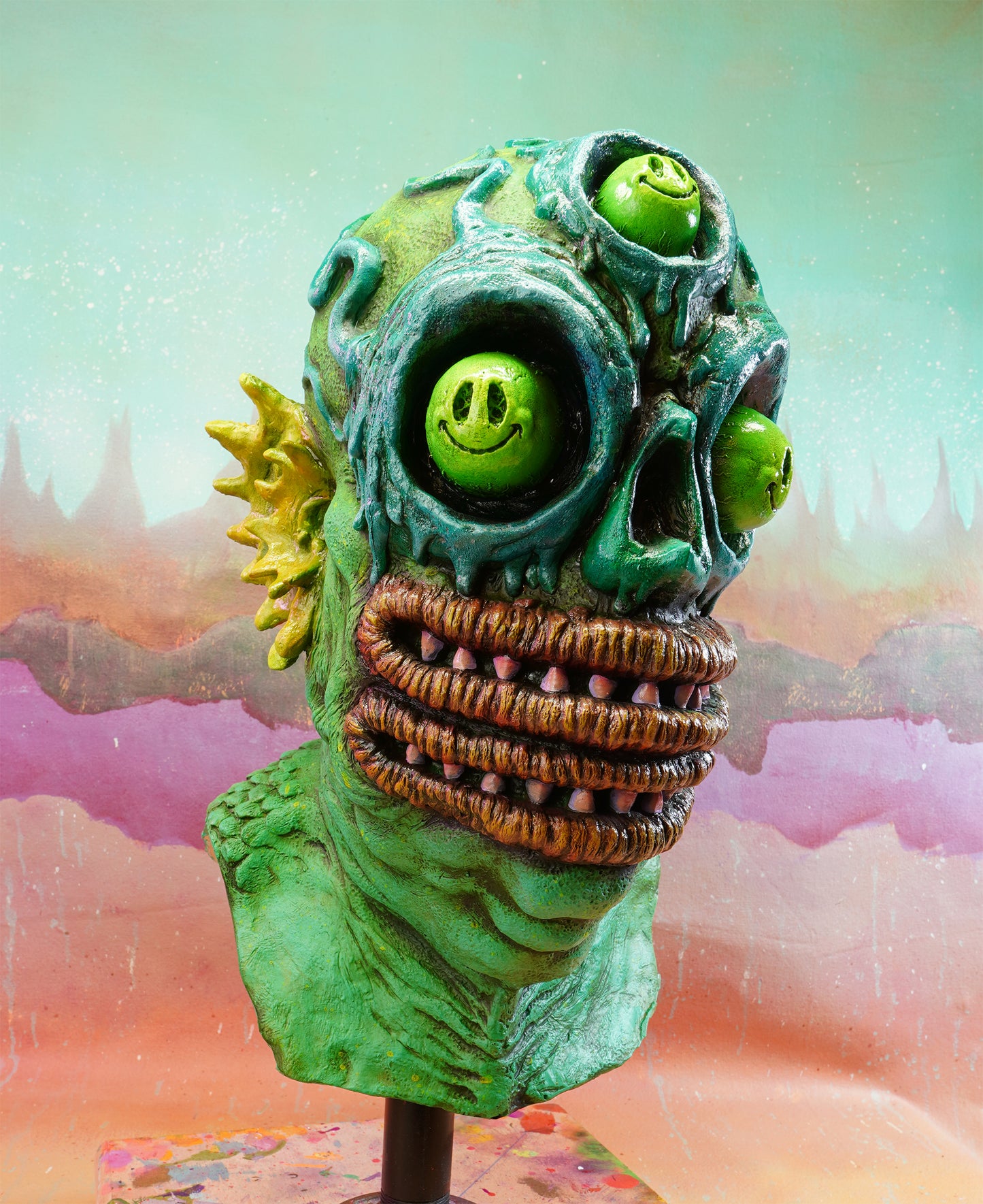 Slippery Grom - Smiley Eyes - Latex Mask