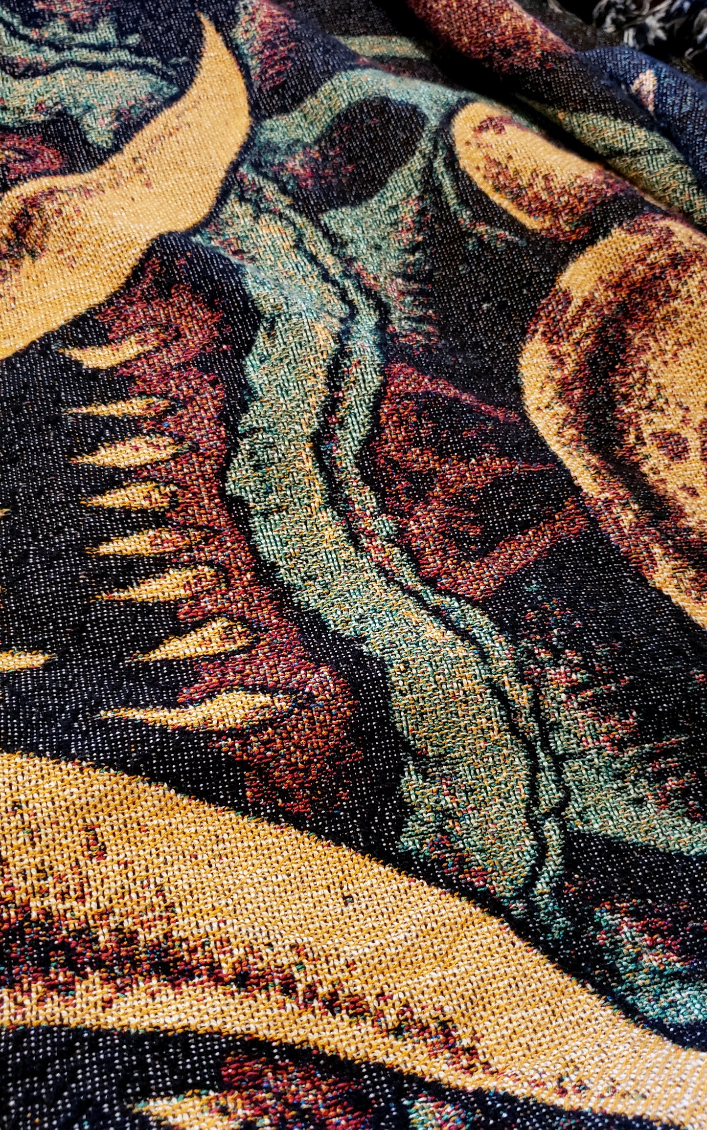 King Creep Woven Blanket