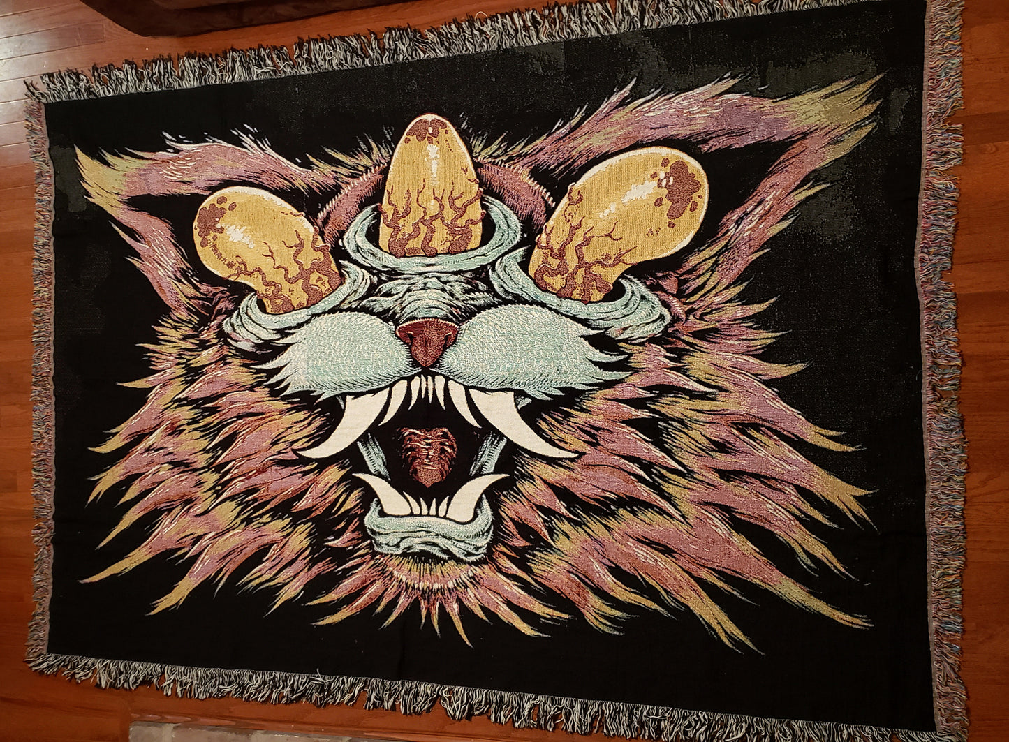 Big Cat Woven blanket