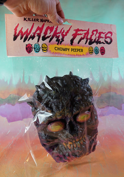 Chompy Peeper - Wacky Faces - Vac Mask