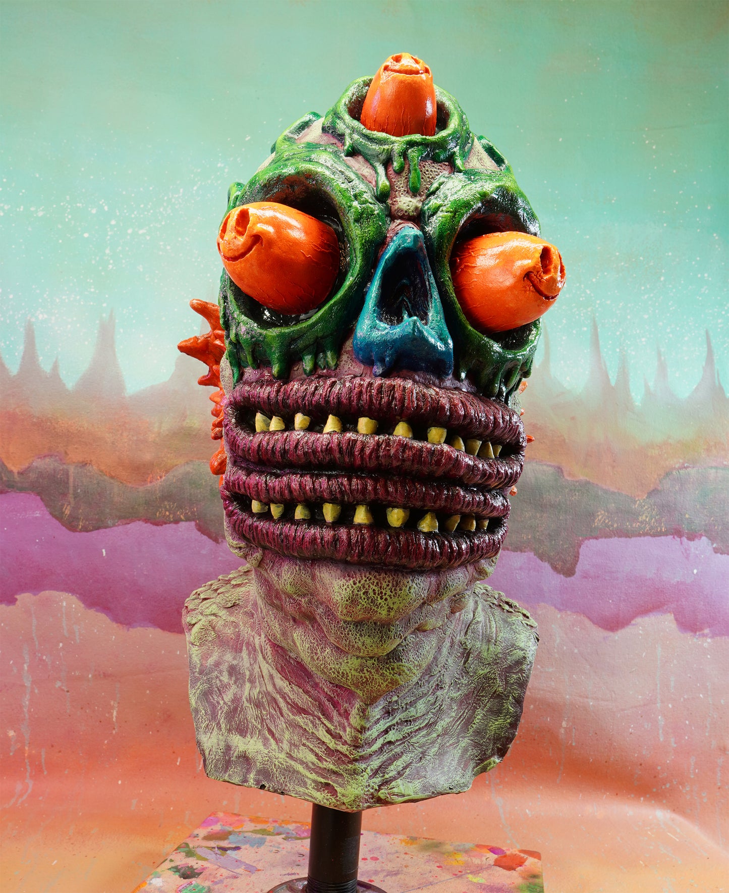 Slippery Grom - Smiley Eyes - Latex Mask